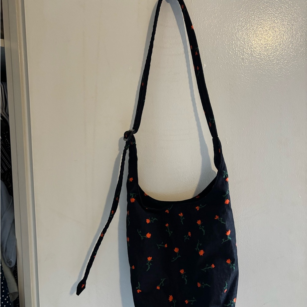 Baggu Sling Bag Painted Wildflower Print